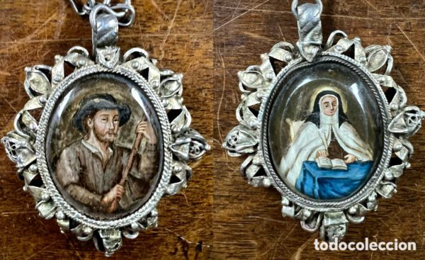 Relicario, medallón devocional en plata. S.XVIII - Imagen 2